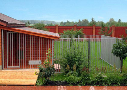 Уличный вольер с выгулом