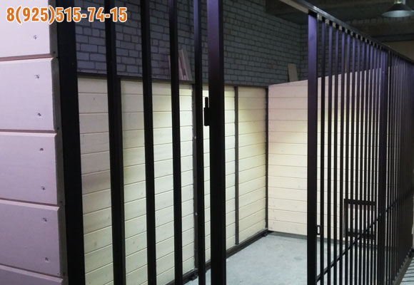 вольер с хозблоком