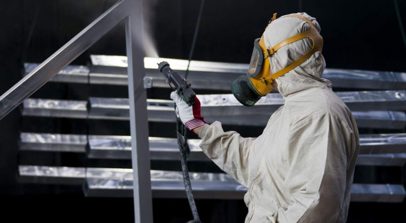 Окраска вольера